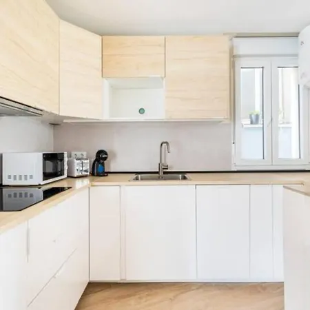 El Toison De Oro 11 Garaje Gratis アパート